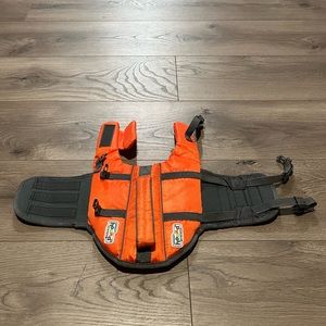 XS Outward Hound life jacket